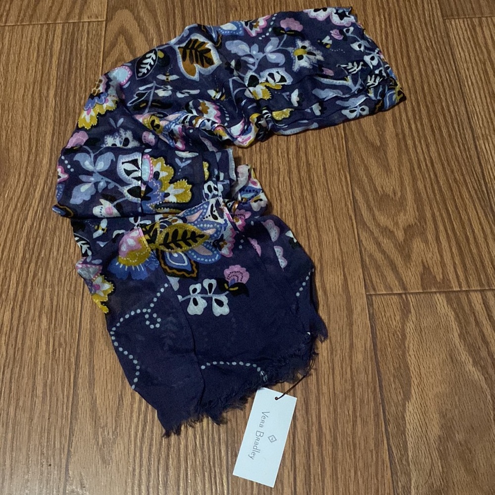 NWT Vera Bradley Scarf